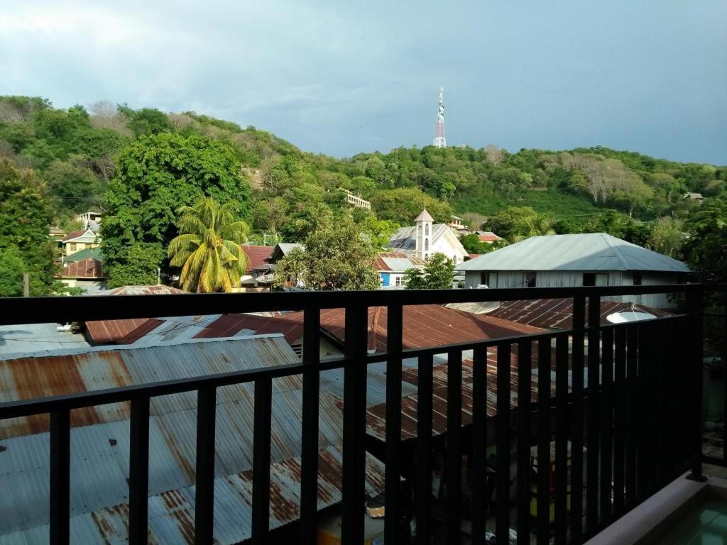 Siola Hotel Labuan Bajo Exterior photo